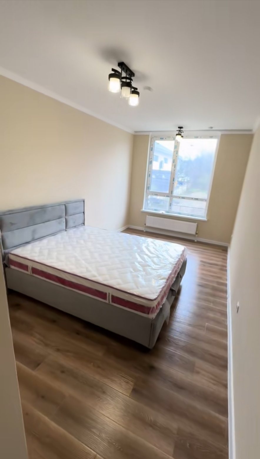 Главное фото: квартира после эконом ремонта